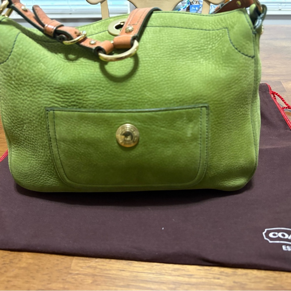 Coach Vibrant Green Leather Shoulder Bag